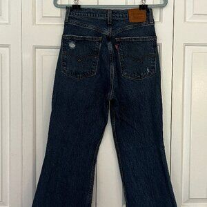 Size 27 Levis Jeans
